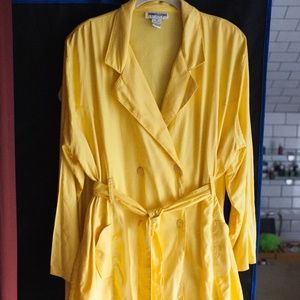 Vintage Yellow Skirt Suit-Trendy Looks-Size 18